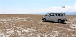 Göl içinde ada köydü `çöl ortasında köy` oldu