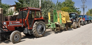 Jandarma ve Polis, Çiftçilere Güvenli Traktör Kullanımını Anlattı