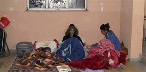 Bursa`da Tarım İşçilerinin Çadırları Sular Altında Kaldı