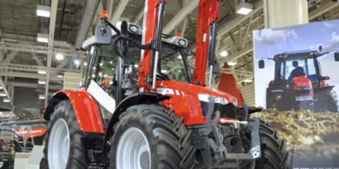 Uydu Kontrol Sistemli Traktör 578 Bin Liradan Görücüye Çıktı