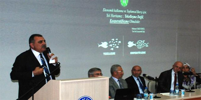 ``Aile Çiftçiliği`` Ege Üniversitesi`nde Tartışıldı