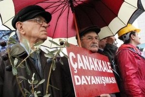 Çanakkale`de Soma Protestosu