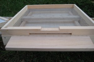 Çankırı`da `Polen Tuzaklı Kovan Altlığı` Projesi