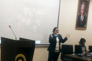 TÜLİN AKIN LİDERLİK YOLUNDA TECRÜBELERİNİ PAYLAŞTI