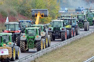 Fransa`da `düşük fiyat` protestosu