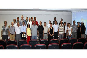 Arıcılar Enstitü İstiyor