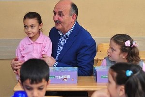 Okul Kantinlerinde Gazlı İçecek Ve Cips Yasaklanıyor