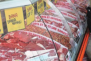 Dünyada Et Fiyatları Düşerken Türkiye`de Zamlar Devam Ediyor