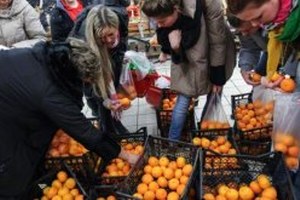 Rusya Türkiye`den Gelen Malları İmha Etmeye Başladı