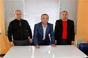 Manisa`da `Okul Üzümü Akıl Üzümü` Projesi İçin Kampanya