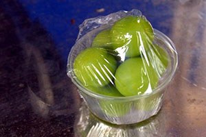 Kilosu 100 Lira Olan Can Eriği Taneyle Satılıyor