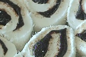 Afyonlu Lokum Üreticileri Gül Yapraklı ve Zereç Üzümlü Lokum Üretti