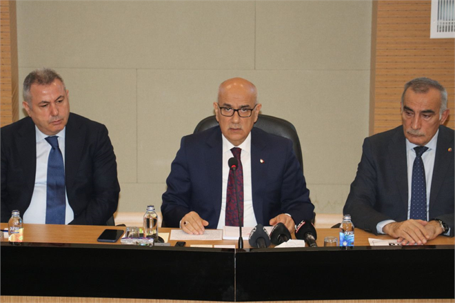 BAKAN KİRİŞCİ, ORMAN KANUNU`NA İLİŞKİN DÜZENLEMENİN AYRINTILARINI PAYLAŞTI