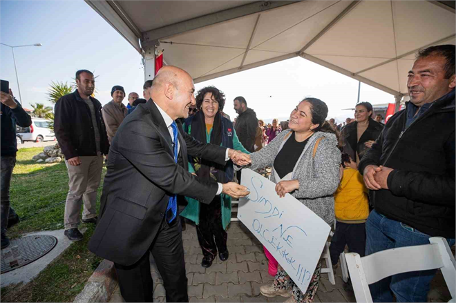 İzmir Büyükşehir Belediyesi, Kırsal Kalkınma Projesi İle 73 Üreticiye 267 Küçükbaş Hayvan Dağıttı