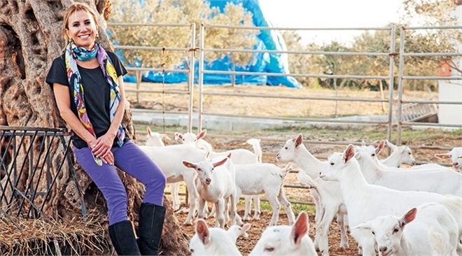 Avrupa`nın En Büyük Keçi Çiftliği Funda Özer Baltalı`nın